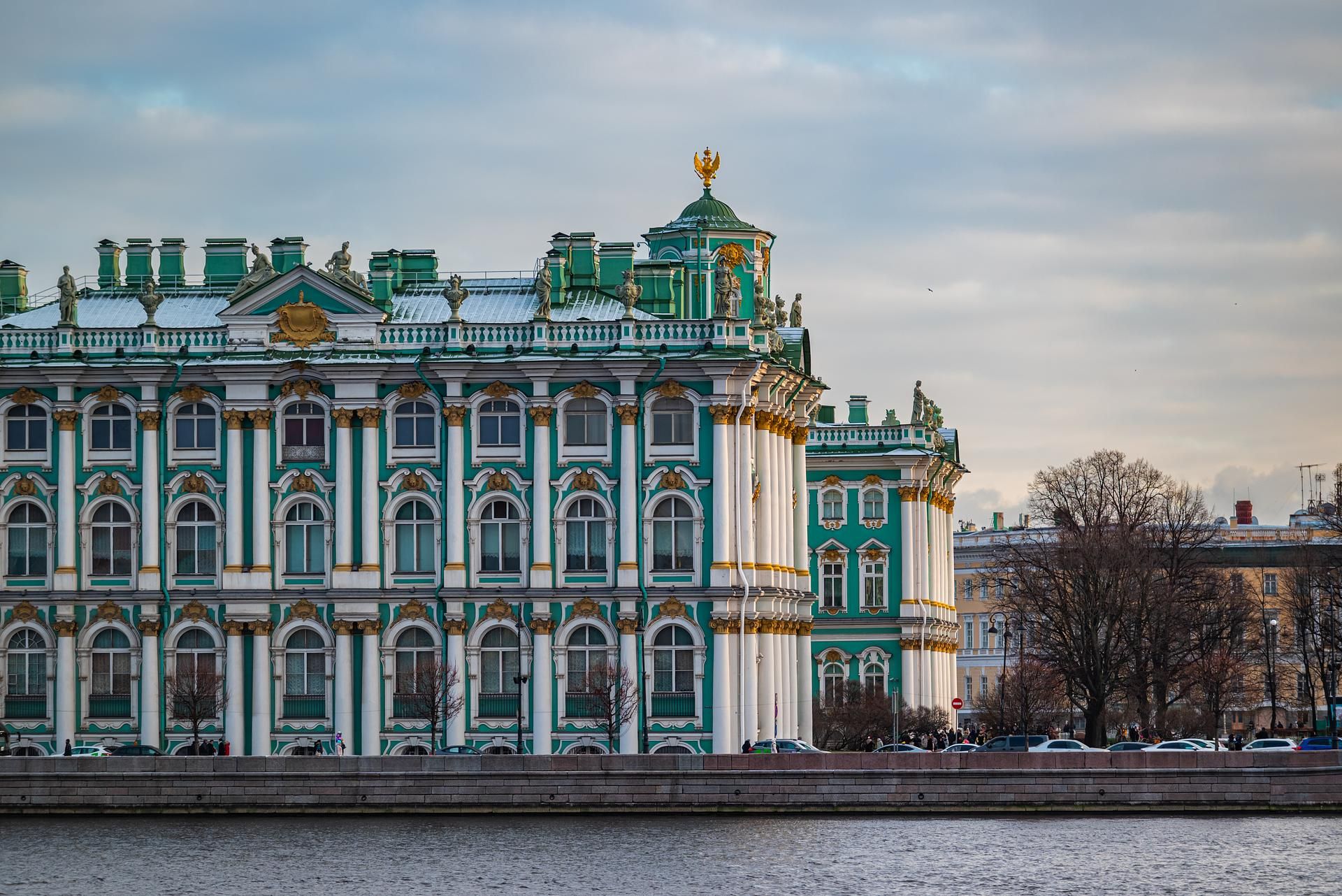 Обзорная экскурсия по Санкт-Петербургу (ГРУППОВАЯ)