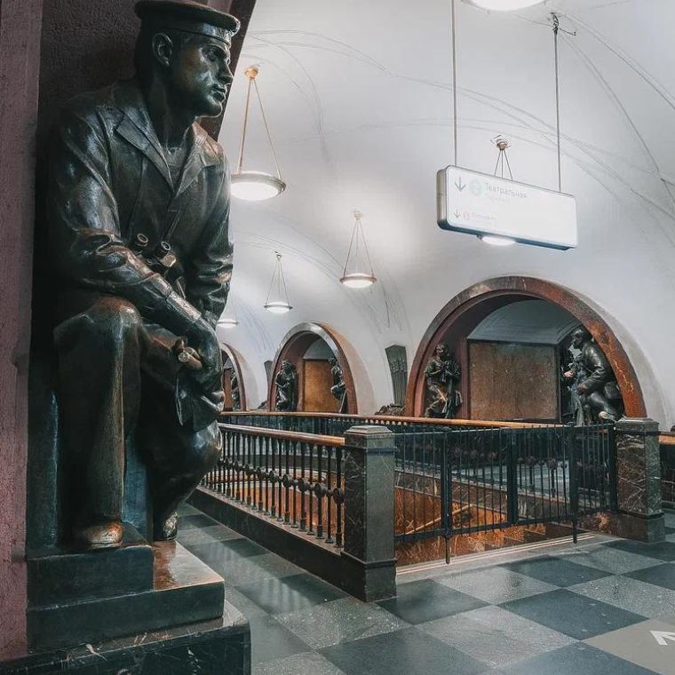 Московское метро: история, мифы и легенды(ГРУППОВАЯ)